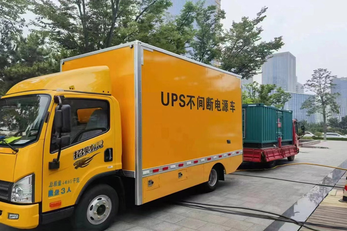 汇川发电机租赁施工现场